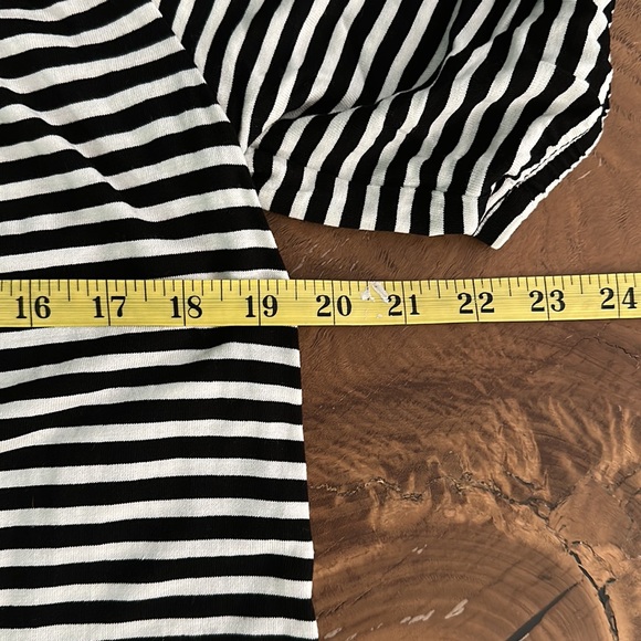 Talbots Black and White Stripe Tee. - Picture 6 of 7